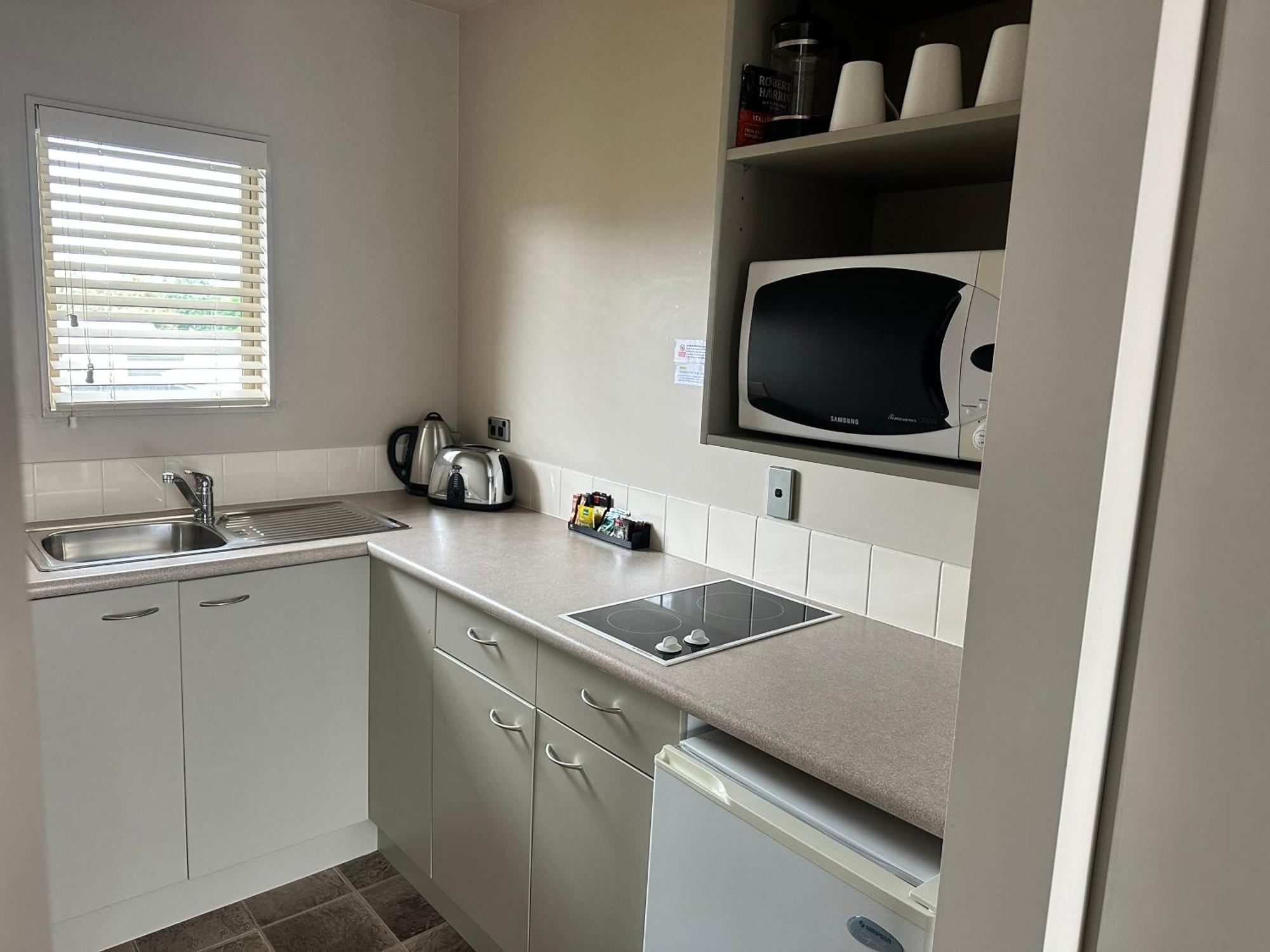 The Suites Ashburton Buitenkant foto